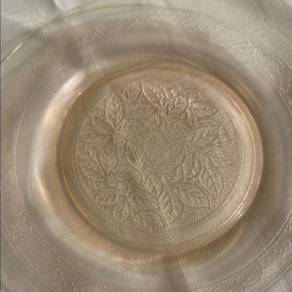 Elegant Pink Depression Glass Luncheon Plates leaf pattern